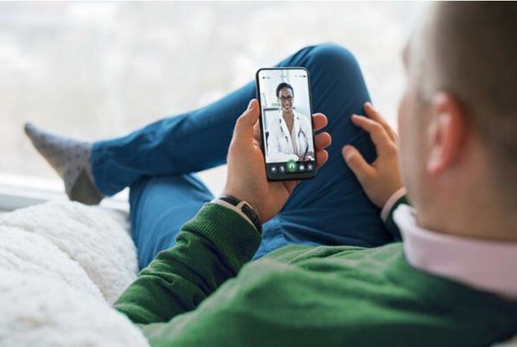 Teleatendimento para Turistas do Guarujá: Saúde e Conforto em Suas Férias